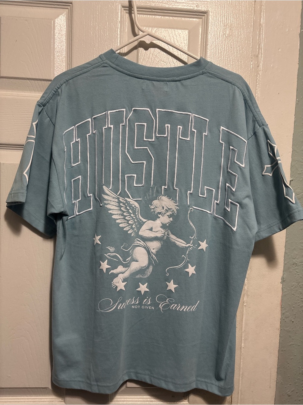 Hustle Graphic Tee - Light Blue